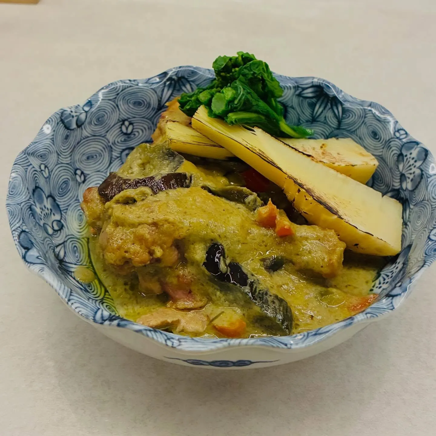 【手羽元と筍のグリーンカレー煮込み】もも吉/吉祥寺/日本酒/...