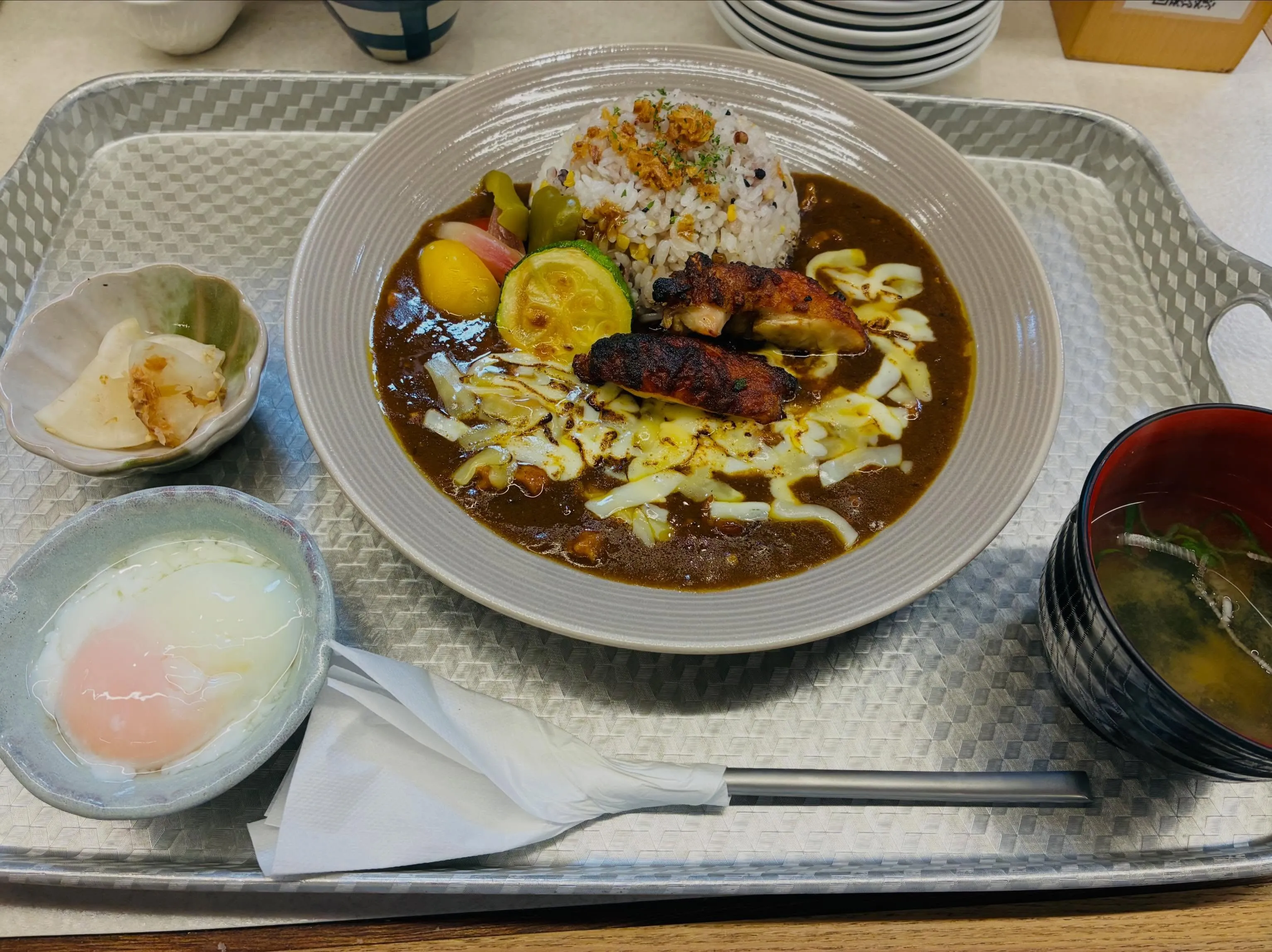 【スパイシーチキンカレー】もも吉/吉祥寺ランチ/吉祥寺定食/...