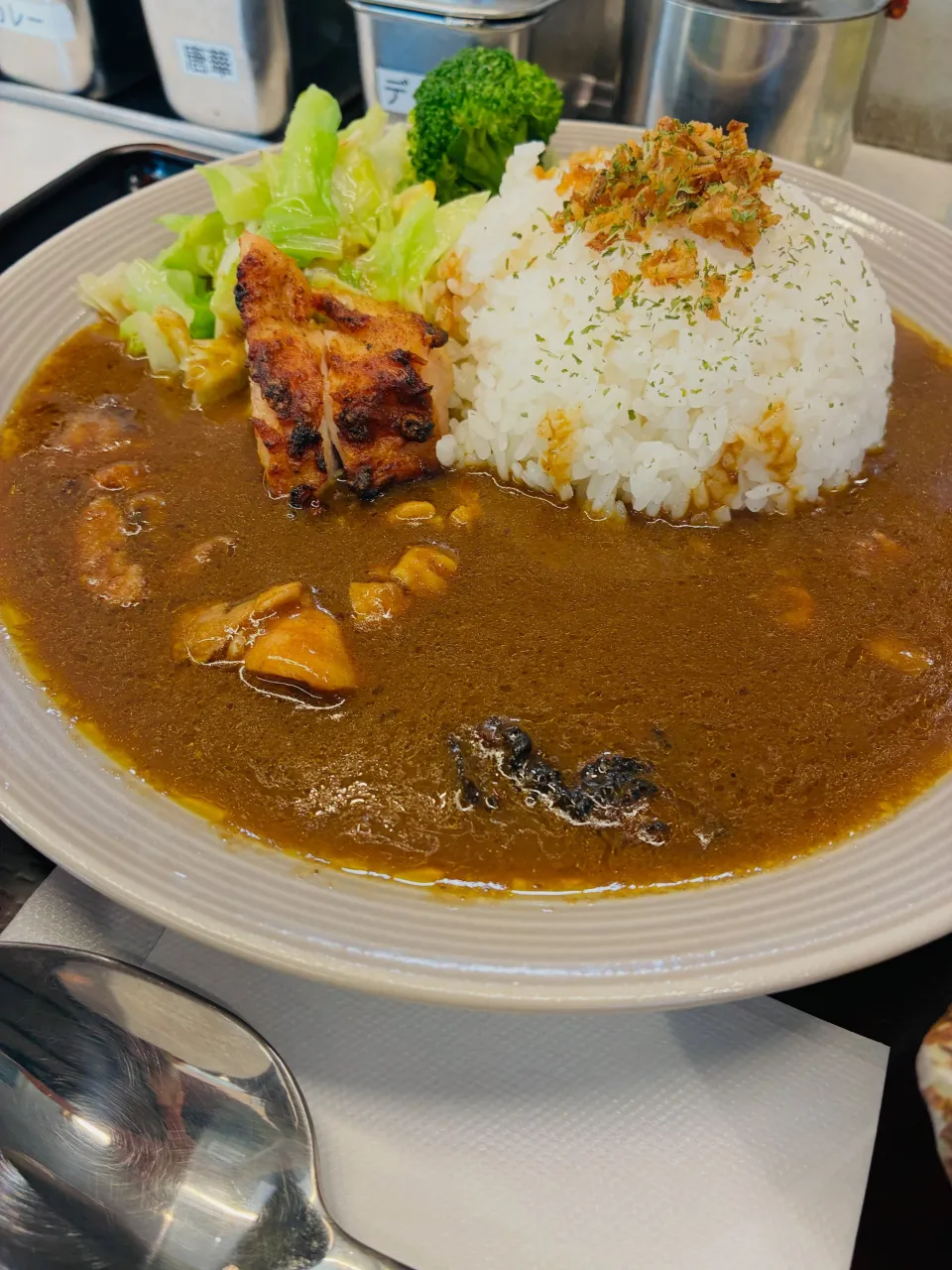 【スペシャルスパイシーチキンカレー】もも吉/吉祥寺ランチ/吉...